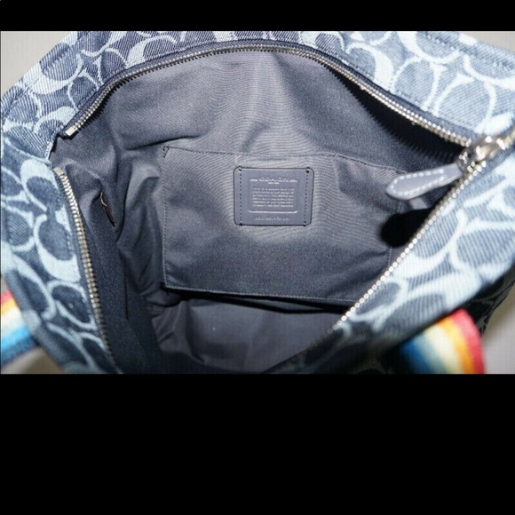 COACH TOTE IN SIGNATURE JACQUARD F31391 PRIDE FLAG - Picture 7 of 7